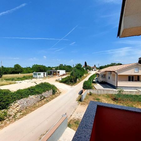 Apartman Zeljo Galižana Eksteriør billede