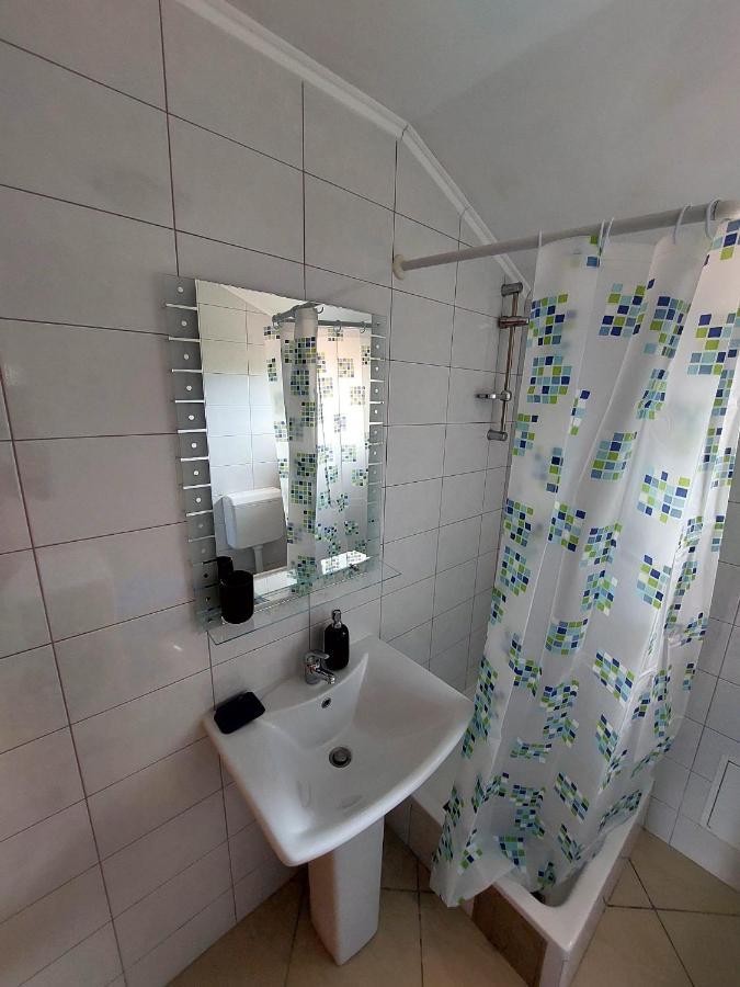 Apartman Zeljo Galižana Eksteriør billede